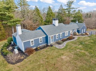 2 Perkins Row, Topsfield, MA 01983