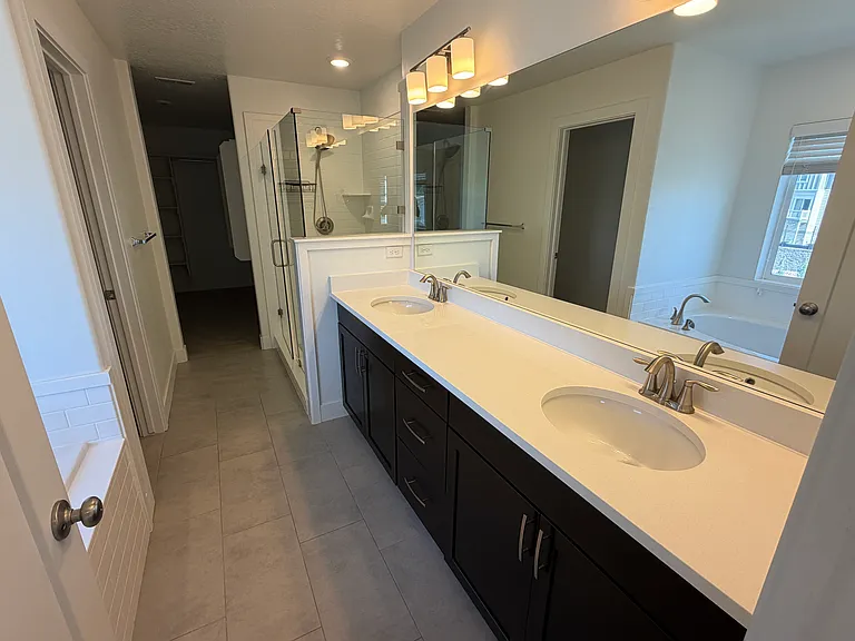 1071 W Sebal Ln — Photo 11