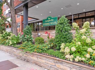 1 Kensington Gate #PH 11, Great Neck, NY 11021