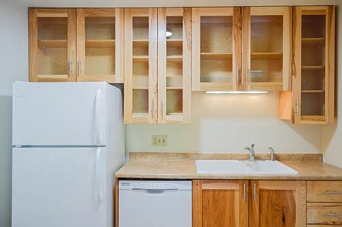 Full kitchen