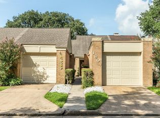 1804 Veranda Dr, West Columbia, TX 77486