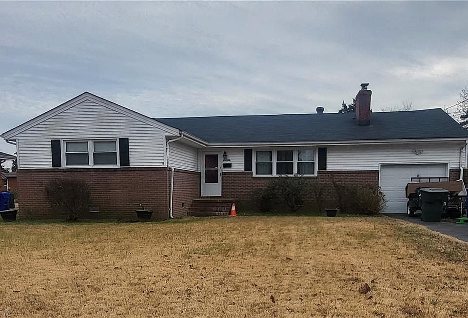 1st image of 55 Rexford Dr