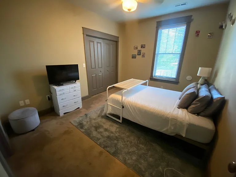 581 Hillside Dr — Photo 22