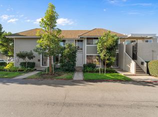 32 Kazan St #18, Irvine, CA 92604