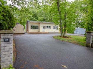 500 Stevens Rd, Swansea, MA 02777