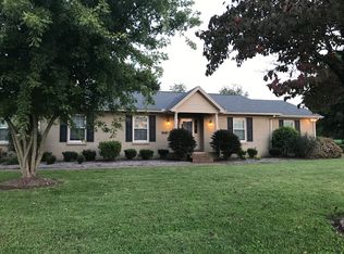 2106 Stratford Rd, Murfreesboro, TN 37129