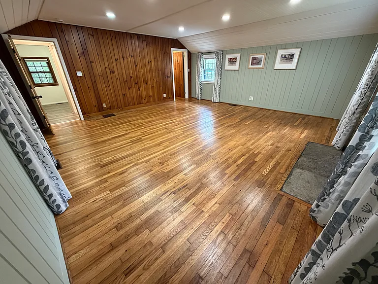 121 Flanders Ave — Photo 14