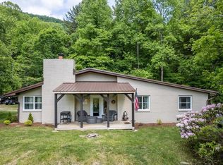 200 Garland Knowles Rd, Robbinsville, NC 28771