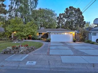 220 Oakhurst Pl, Menlo Park, CA 94025