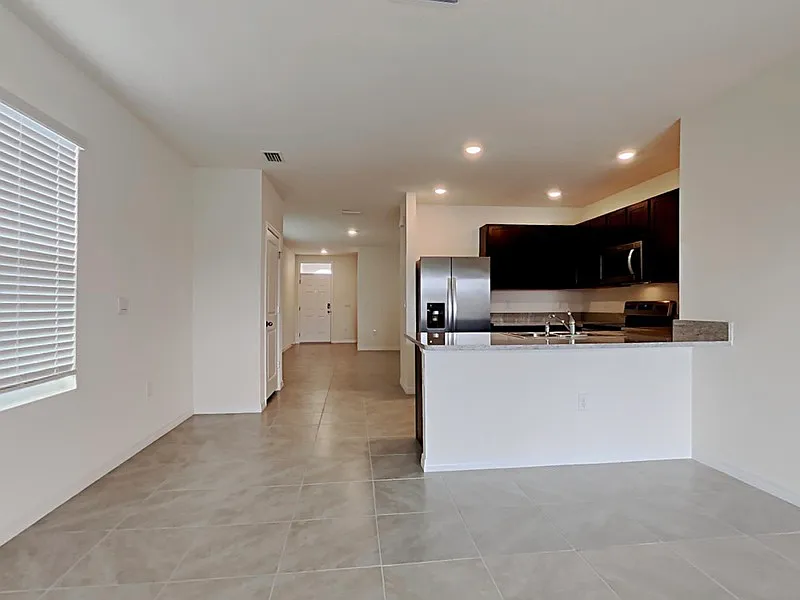 3 bed, 2.0 bath, 1531 sqft, $2,199 — Photo 4