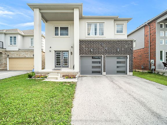 3rd image of 204 McCabe Ave
