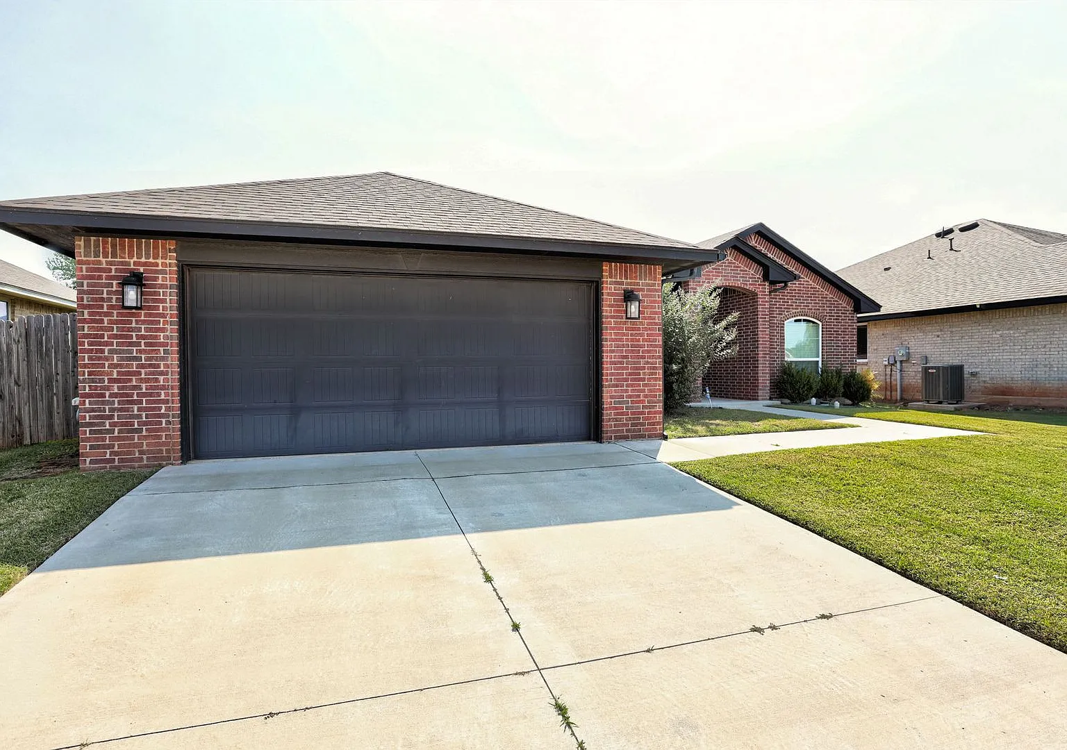 Updated Modern Home in Norman Wedged Between Highway 9 And East 12th St — Photo 4