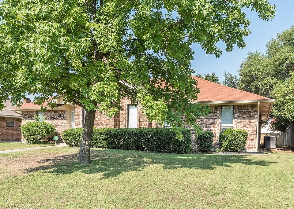 1st image of 3113 Landover Dr