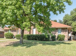 3113 Landover Dr, Carrollton, TX 75007