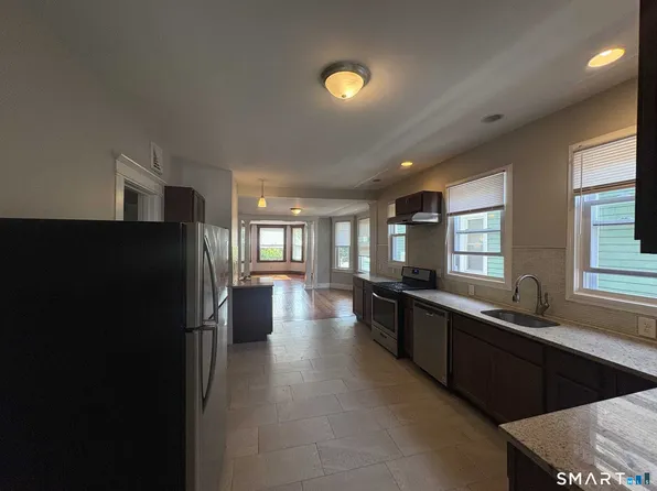 554 Central Ave #2, New Haven, CT 06515