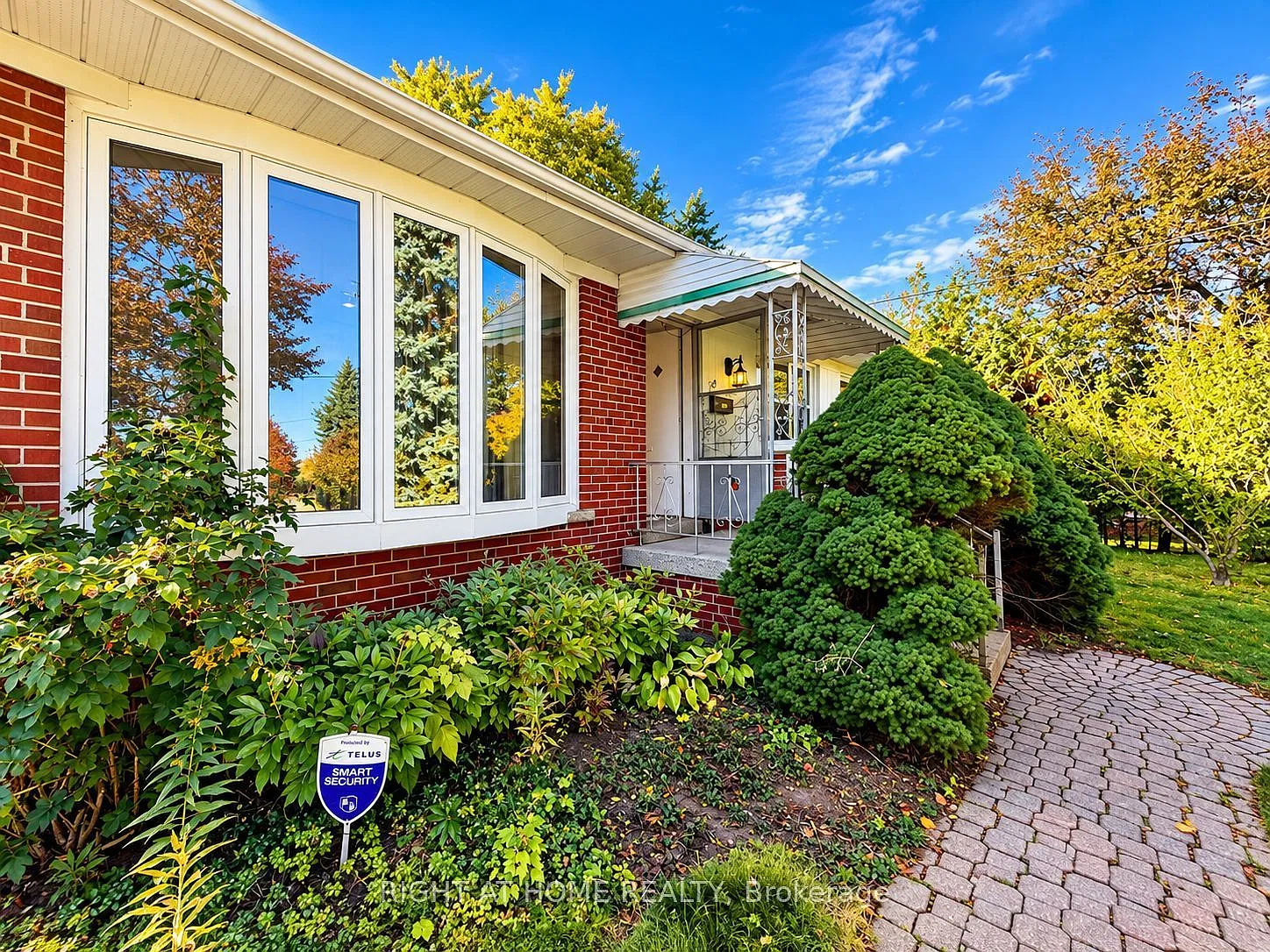 3 bed, $2,700 — Photo 3