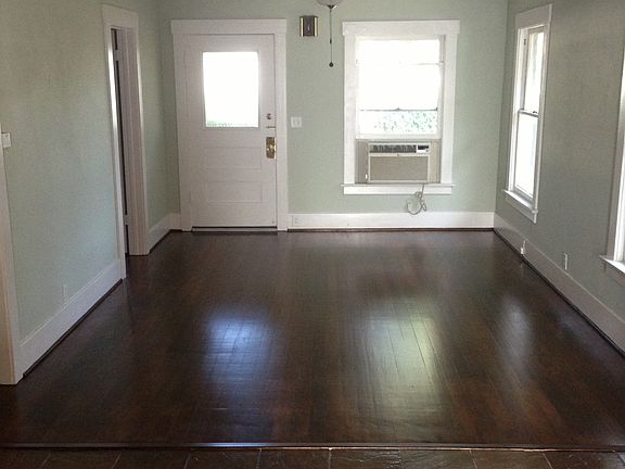 4th image of 199 Grove St