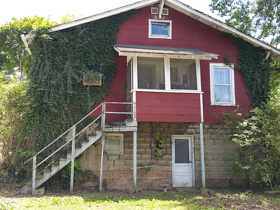 3rd image of 235 Nicholson Ave