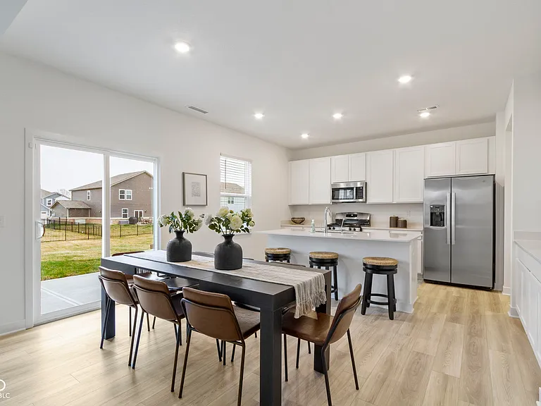 19441 Beruna Way — Photo 4