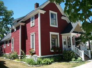 318 Wadsworth St, Traverse City, MI 49684