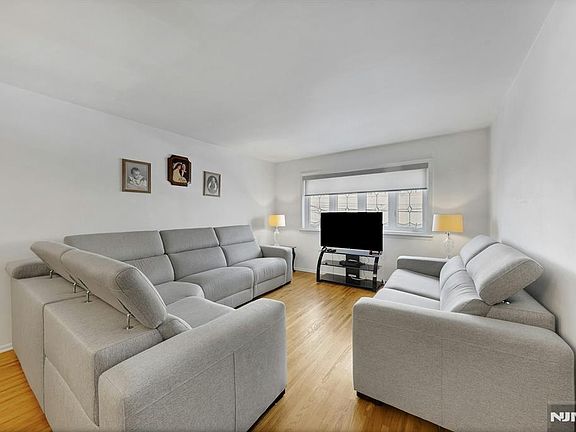 3rd image of 503 McGuigan Place