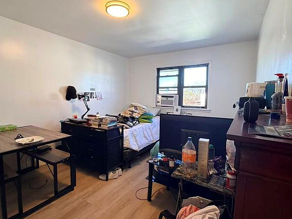 5th image of 5907 59th Drive