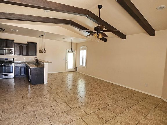 2nd image of 2828 San Antonio Dr