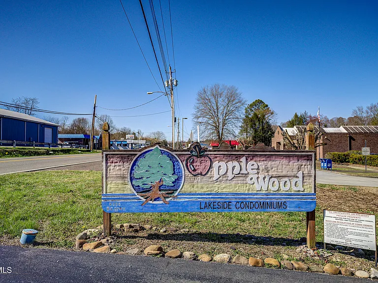 4336 Bluff City Hwy #B4 — Photo 38