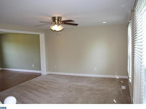 3rd image of 106 Wellington Way
