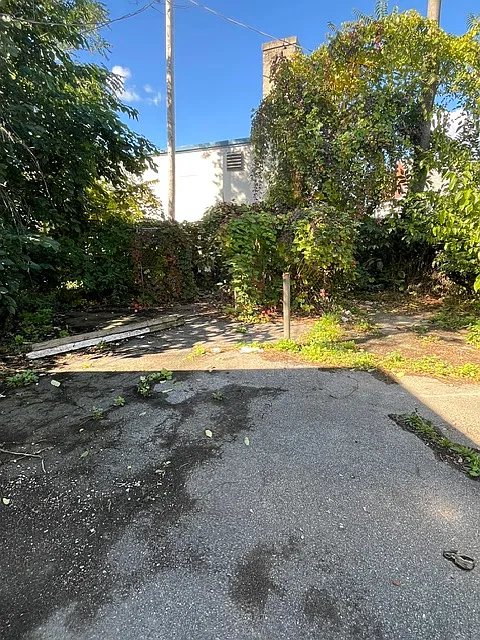3 bed, 1424 sqft, $1,500 — Photo 3