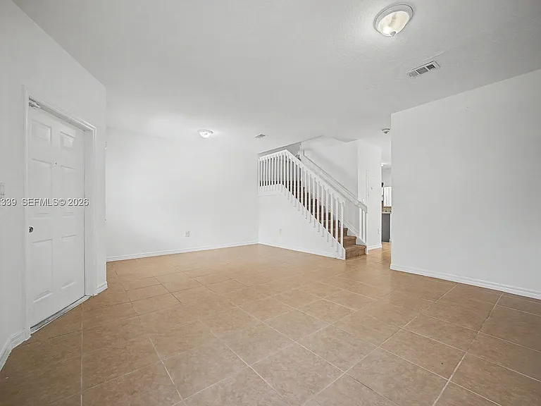 1668 SE 30th St #1 — Photo 10