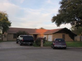 815 Paloma Ct, Laredo, TX 78041