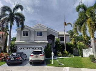 547 Cascade Falls Dr, Weston, FL 33327