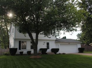 7271 Glendora Ave, Jenison, MI 49428