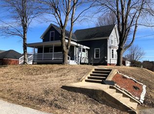 372 East Ave, Lewiston, ME 04240