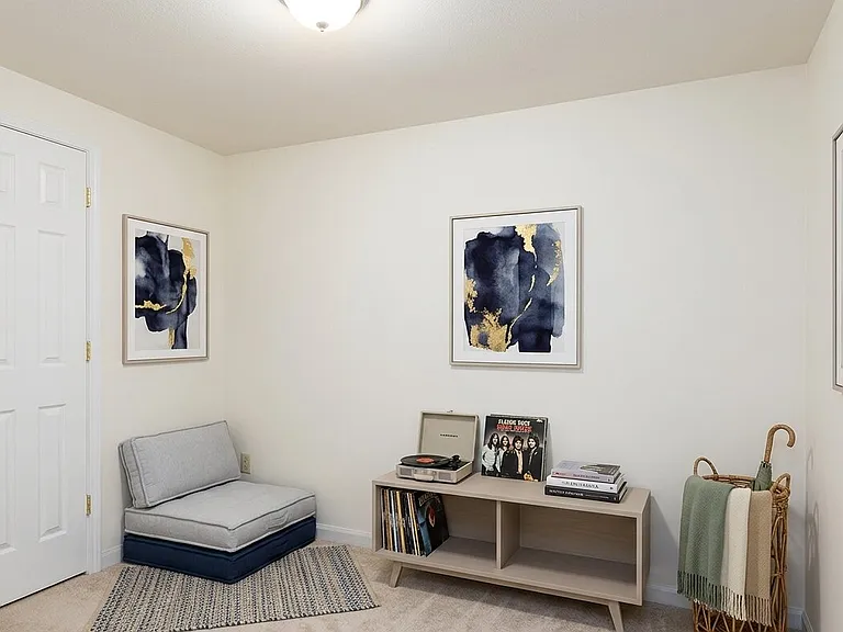 9317 Broadwater Dr — Photo 3