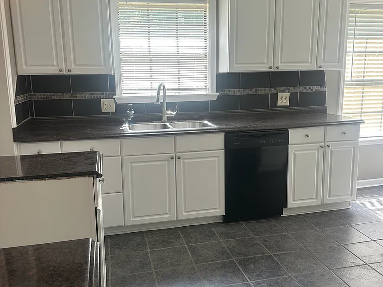 3223 Jack Mann Rd — Photo 5