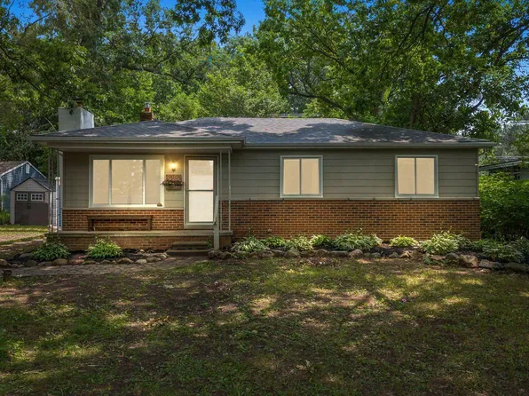 4080 Long Leaf, Commerce Township, MI 48382