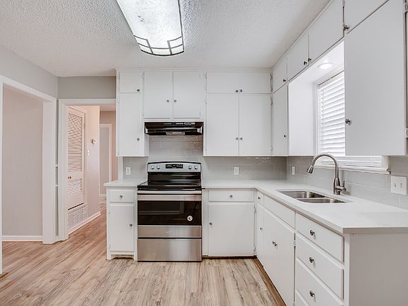 5th image of 3617 32nd St