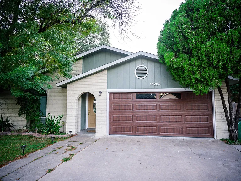 11204 Ptarmigan Dr — Photo 2
