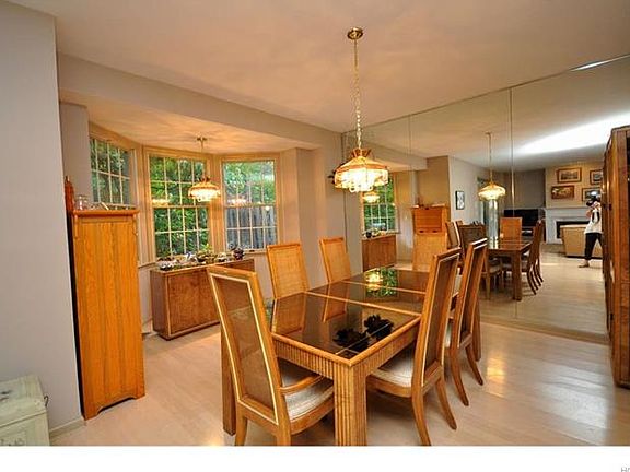 5th image of 67 Woodlands Dr