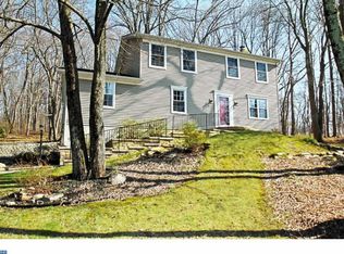 1196 Price Ln, Downingtown, PA 19335