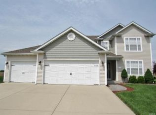 636 Willowbrook Way, O'Fallon, IL 62269