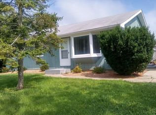 11546 W 11th St, Zion, IL 60099