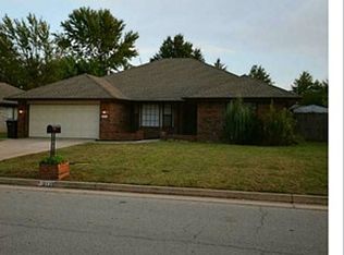 8136 NW 81st St, Oklahoma City, OK 73132