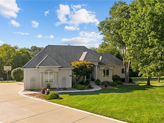 2nd image of 2303 Smokey Hill Dr