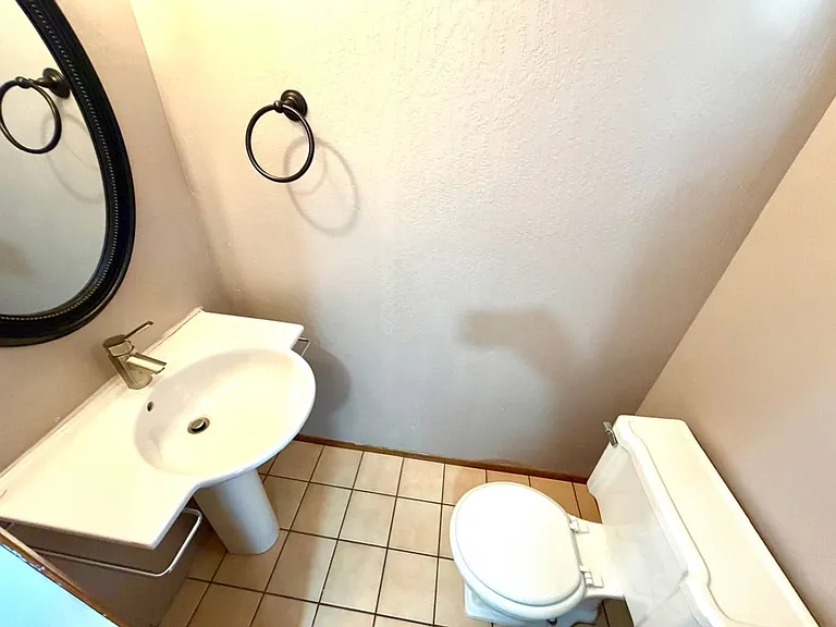 785 Duke Cir — Photo 35