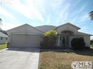 2032 NE 5th Ter, Cape Coral, FL 33909