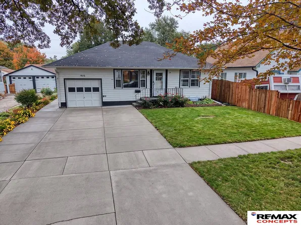 4016 Touzalin Ave, Lincoln, NE 68507