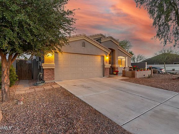 3rd image of 3932 N SILVER KING Lane
